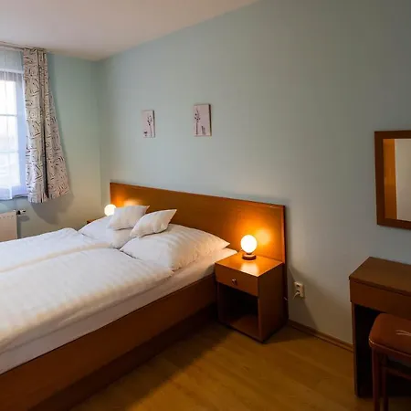 Apartman Eliska Třeboň Exterior foto
